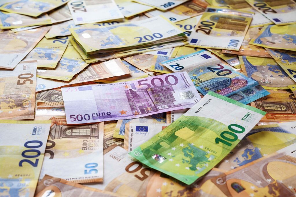 banknotes, currency, finance, euro, investment, inflation, loan, corruption, bribes, money, wealth, cash, business, savings, euro, money, money, money, money, money